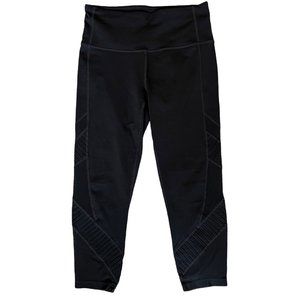 Athleta Mid Rise Black Cropped Leggings Ribbed Detail Size Small